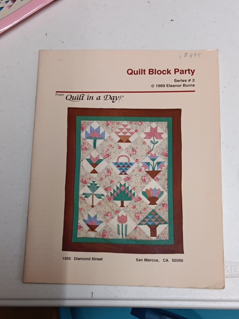 Quilt Pattern Booklet Set - Assorted Quilting Pattern Books - Picture 9 of 14